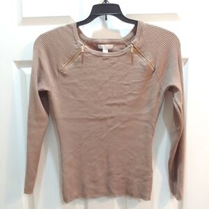 NY&C neutral tan beige stretchy ribbed knit scoop neck zipper detail sz Small